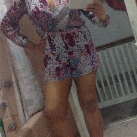 Surplice Romper -geometric print - Picture 2 of 5